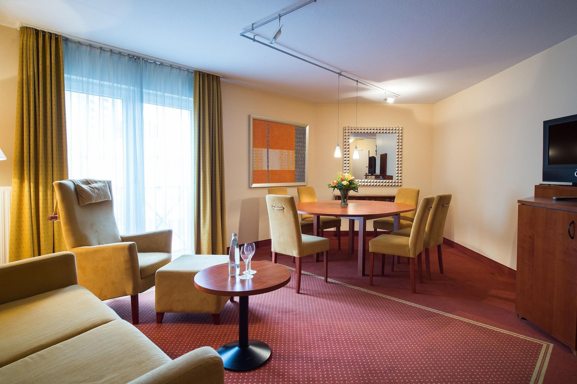 Hotel Fulda Mitte Екстериор снимка