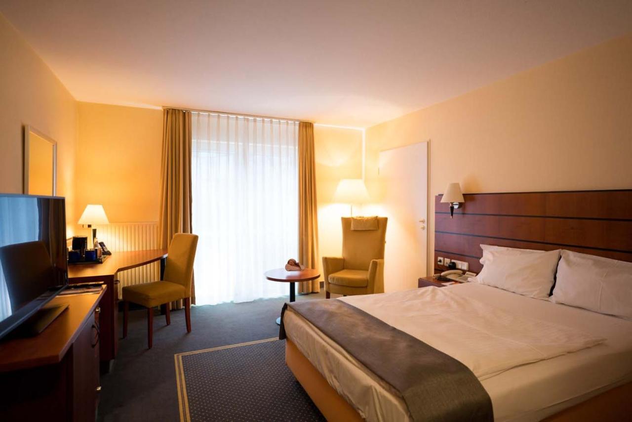 Hotel Fulda Mitte Екстериор снимка